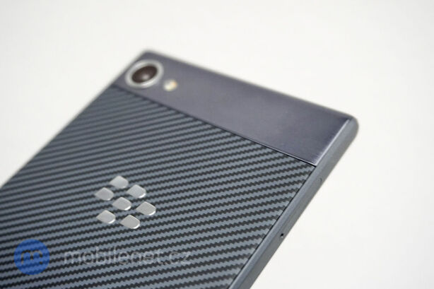 BlackBerry Motion