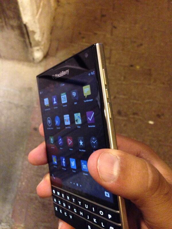 BlackBerry Passport