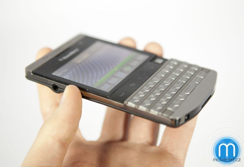 BlackBerry Porsche Design P’9981