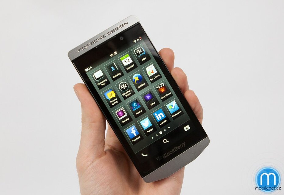 BlackBerry Porsche Design P’9982
