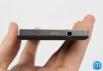 BlackBerry Porsche Design P’9982