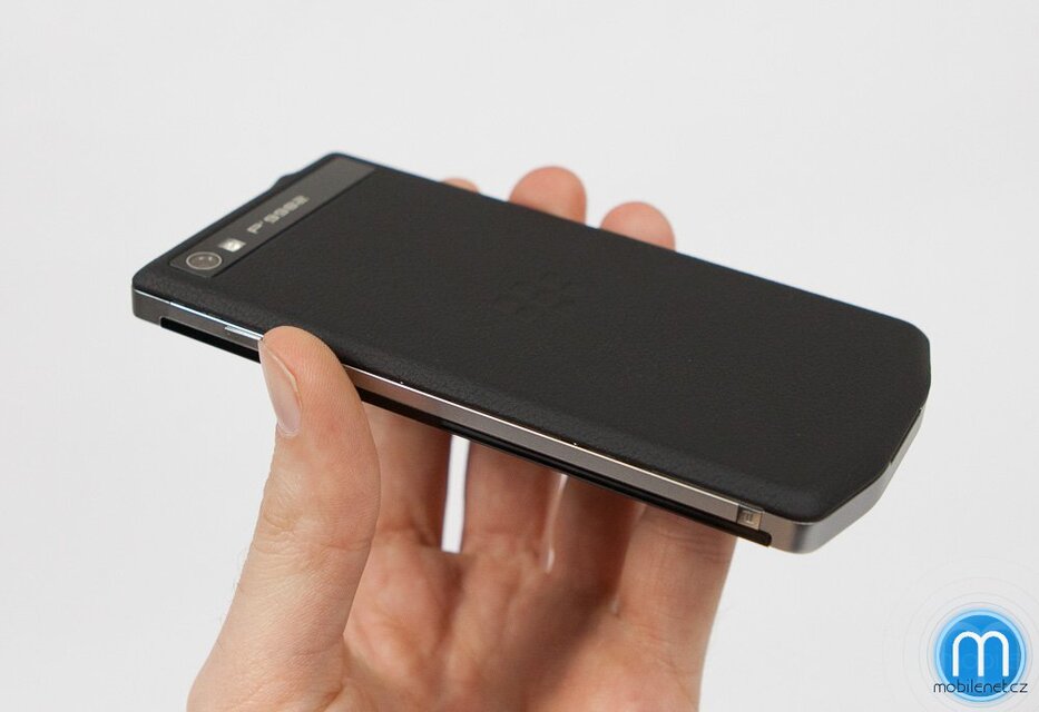BlackBerry Porsche Design P’9982