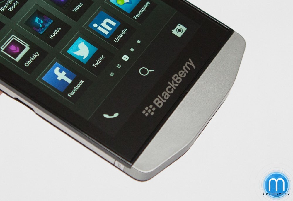 BlackBerry Porsche Design P’9982