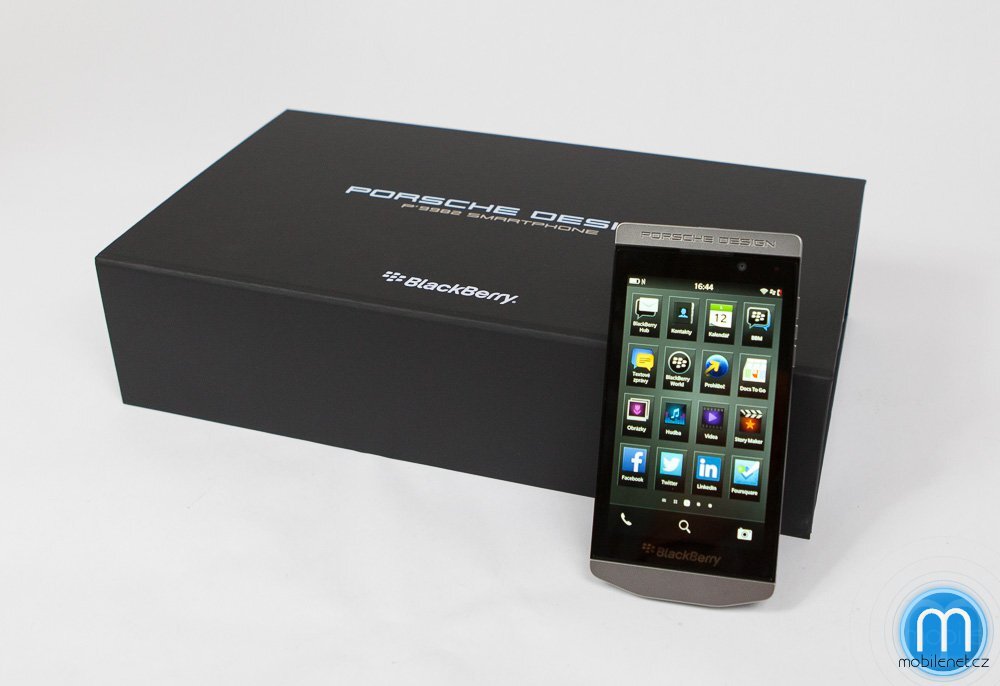 BlackBerry Porsche Design P’9982