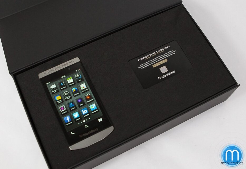 BlackBerry Porsche Design P’9982