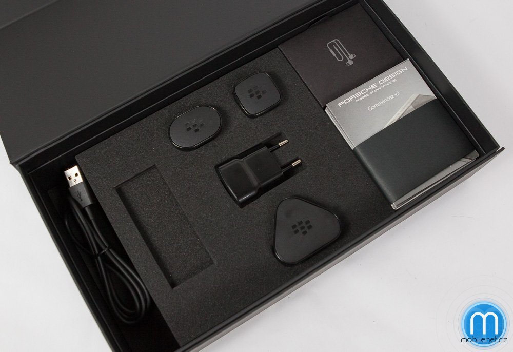 BlackBerry Porsche Design P’9982