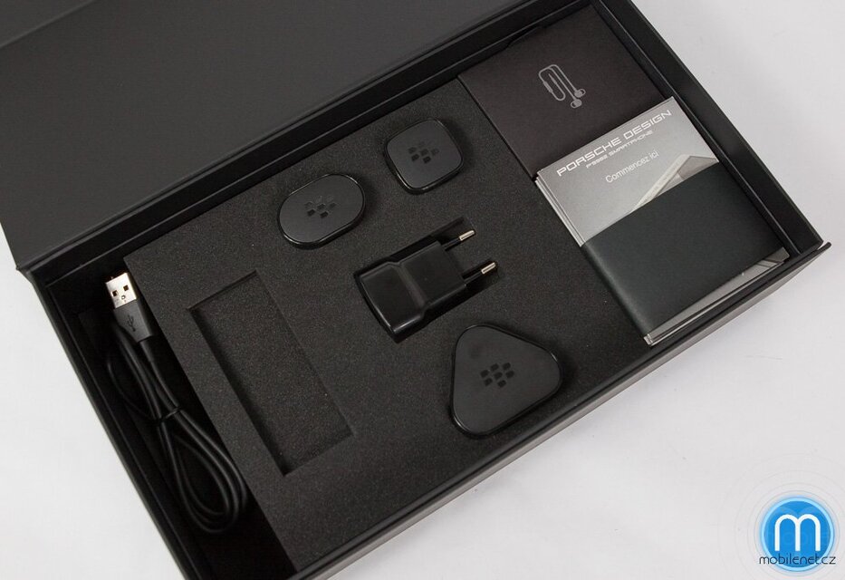 BlackBerry Porsche Design P’9982