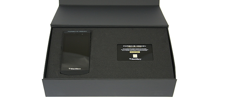 BlackBerry Porsche Design P’9982