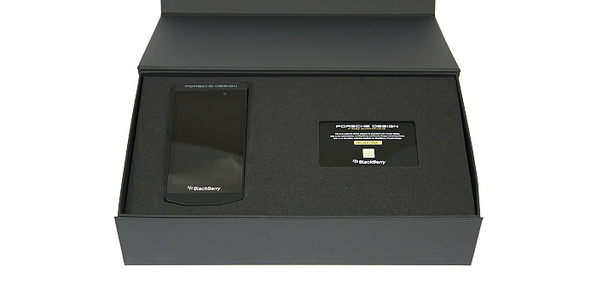 BlackBerry Porsche Design P’9982