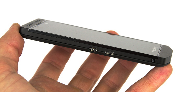 BlackBerry Porsche Design P’9982