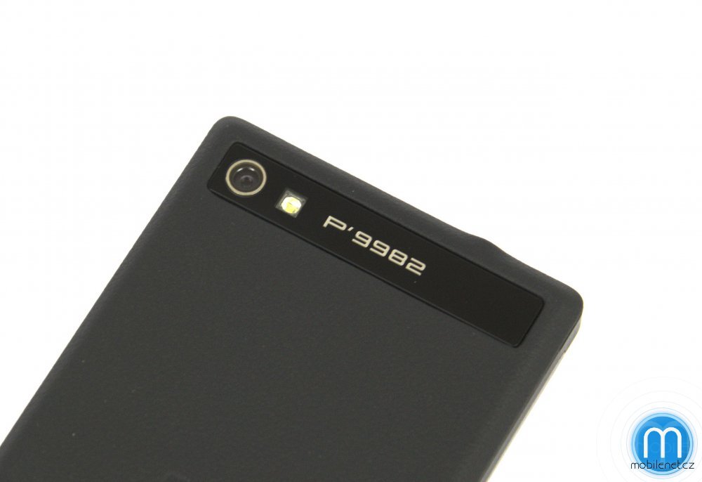 BlackBerry Porsche Design P’9982