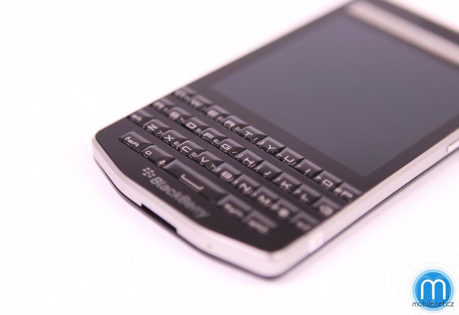 BlackBerry Porsche Design P’9983
