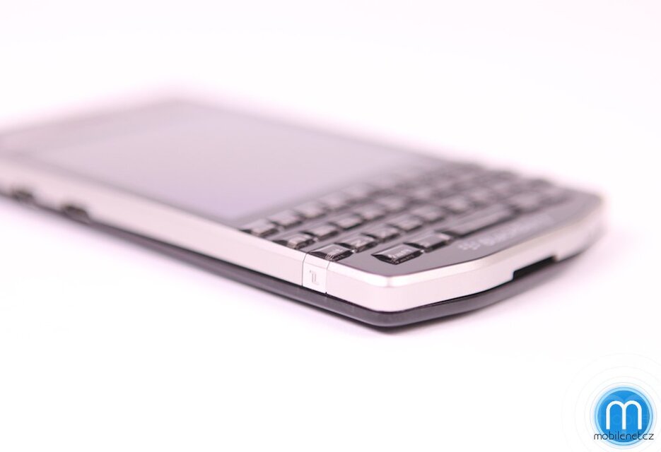 BlackBerry Porsche Design P’9983