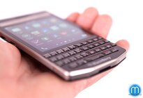 BlackBerry Porsche Design P’9983