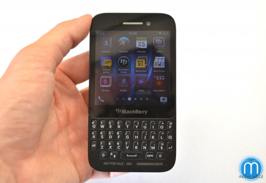 BlackBerry Q5