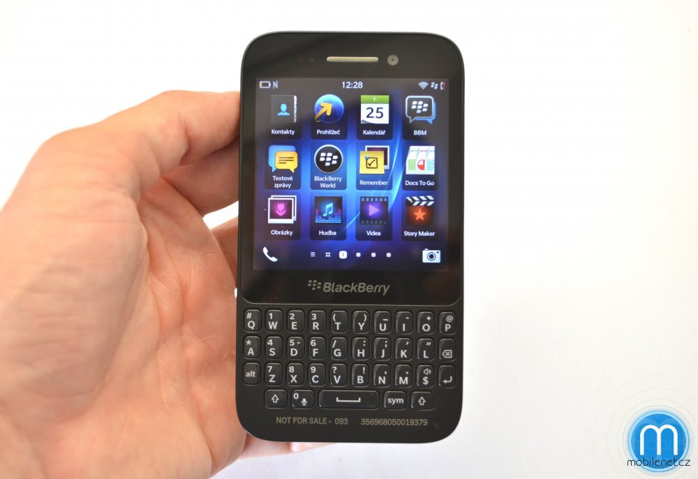BlackBerry Q5