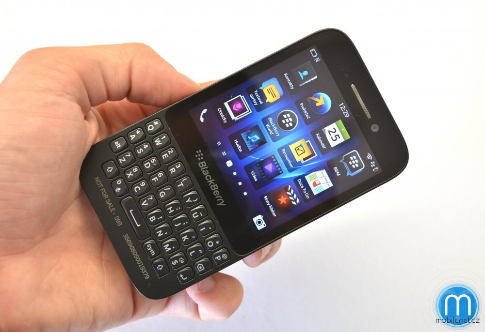 BlackBerry Q5