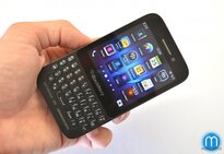 BlackBerry Q5