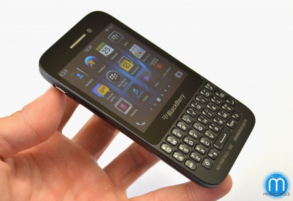 BlackBerry Q5