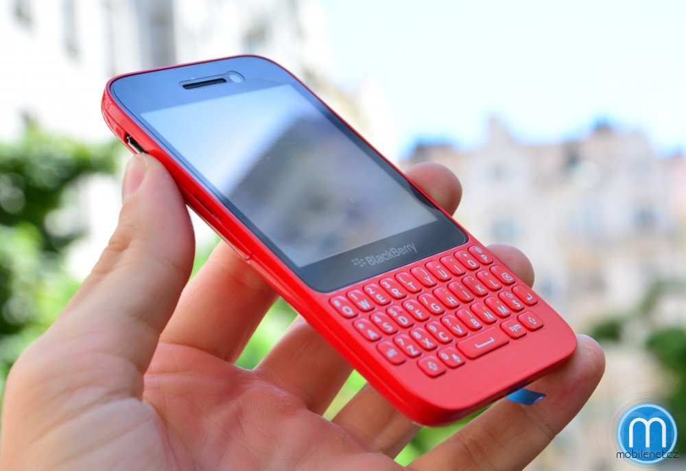 BlackBerry Q5