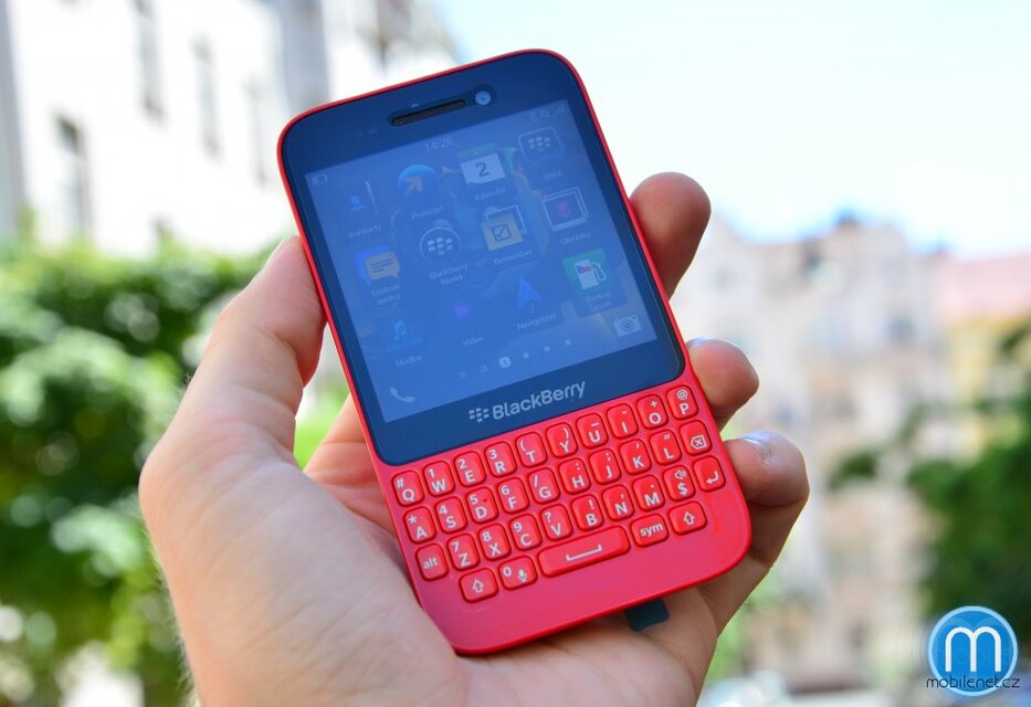 BlackBerry Q5