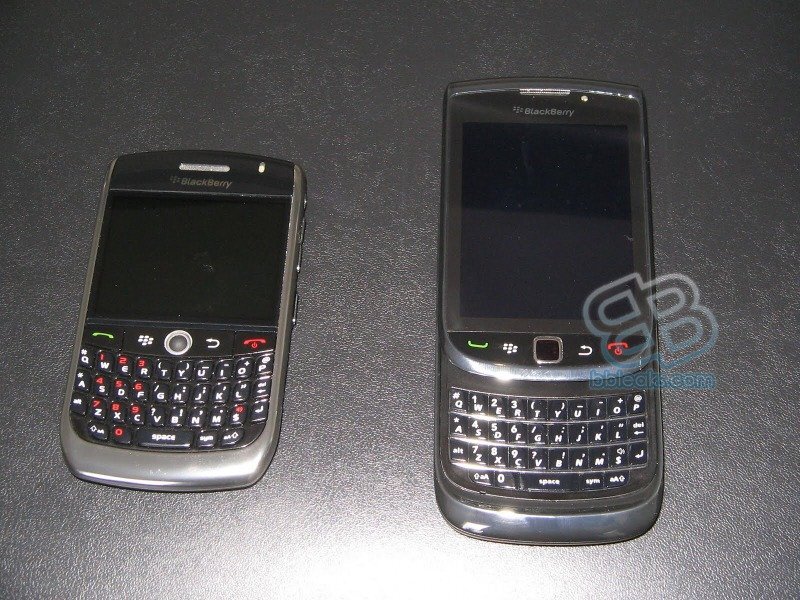 BlackBerry Slider 9800 