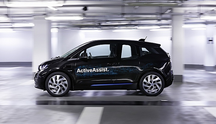 BMW i3 ActiveAssist