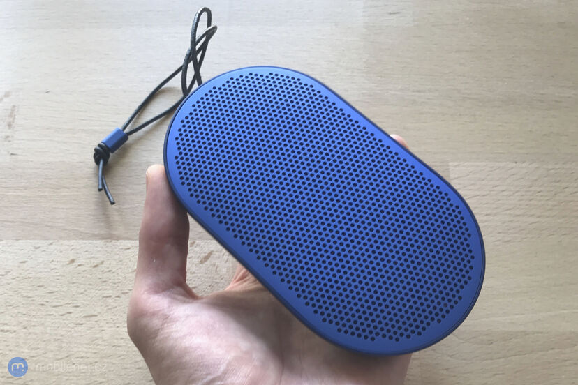 B&O BeoPlay P2