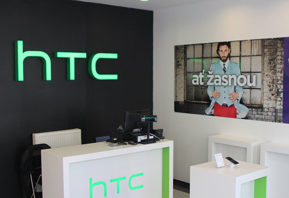 Brandshop Revoluční HTC