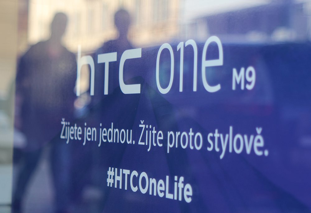 Brandshop Revoluční HTC