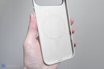 CARE by PanzerGlass Flow