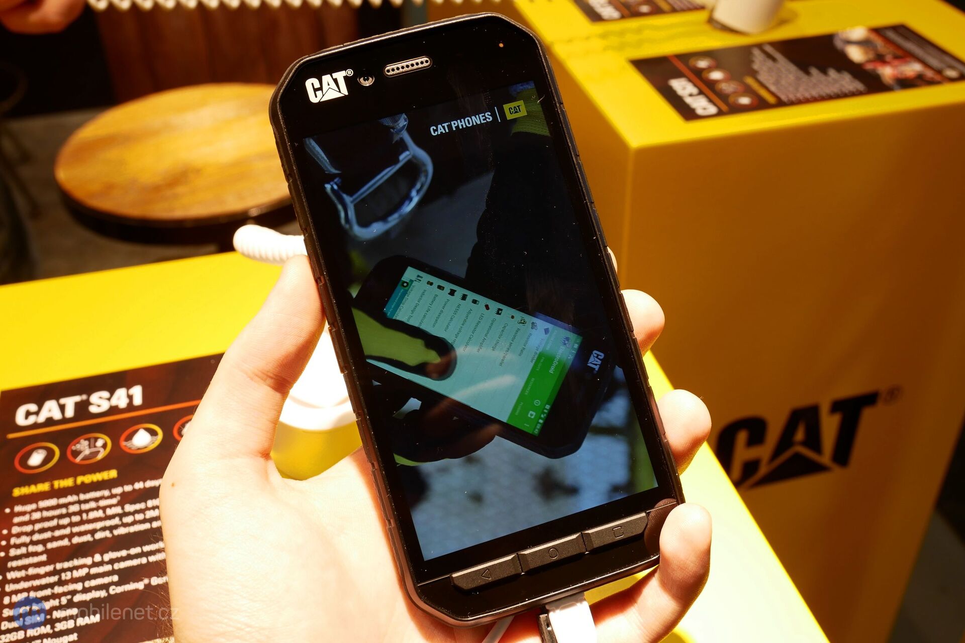 CAT S41