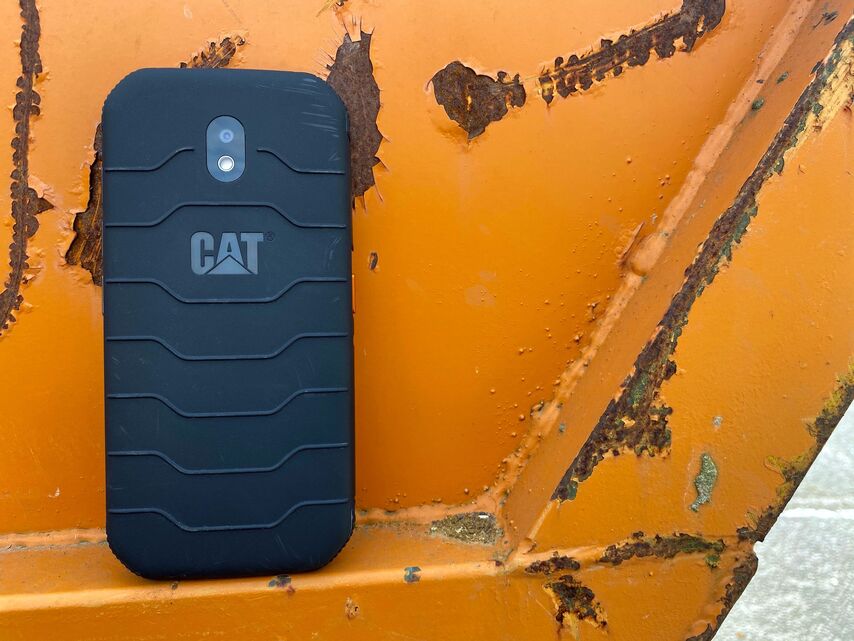 CAT S42