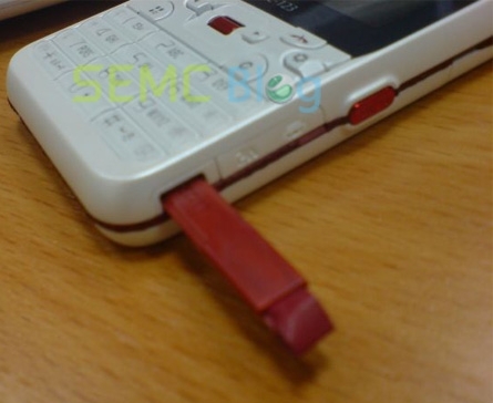 Chystaný Sony Ericsson BeiBei na fotografiích (Aktualizováno)