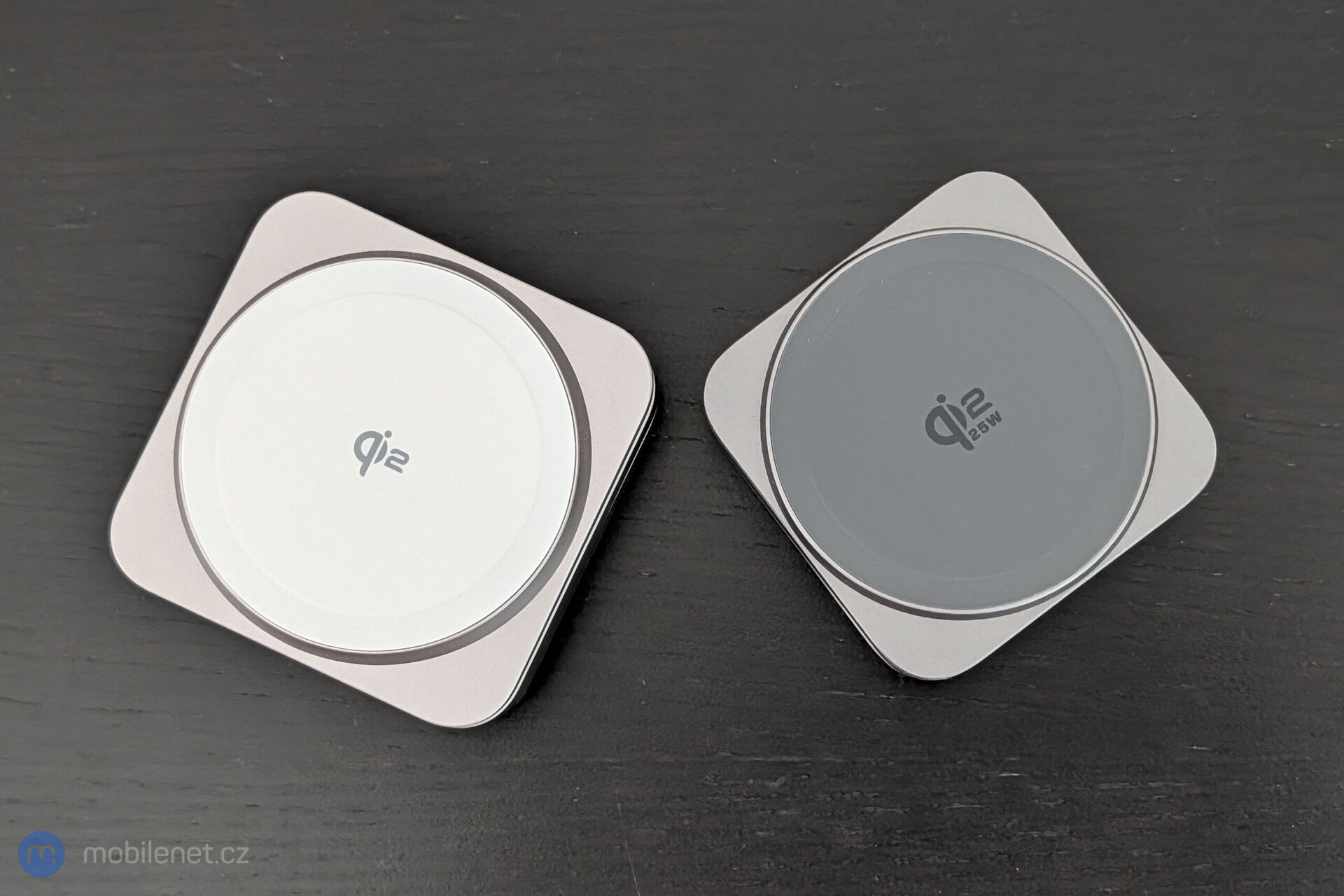 Cubenest 3v1 Qi2 (SQ312 Pro) a Cubenest 3v1 Qi2.2 (SQ312 Ultra)