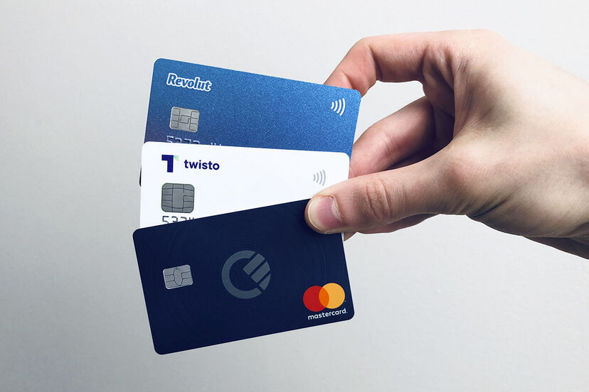 Curve: One card for all your accounts