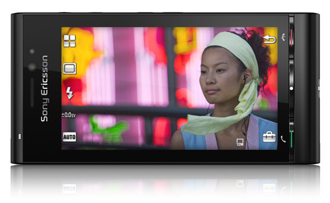 Další novinka: Sony Ericsson Idou s 12 Mpx fotoaparátem