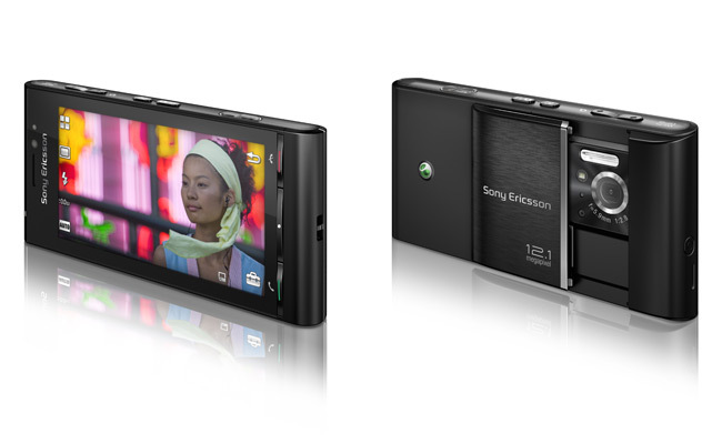 Další novinka: Sony Ericsson Idou s 12 Mpx fotoaparátem