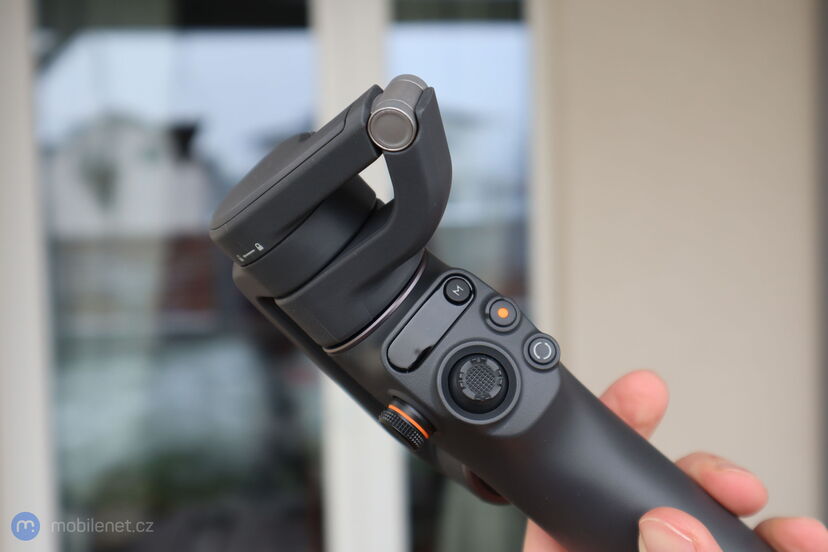DJI Osmo Mobile 6