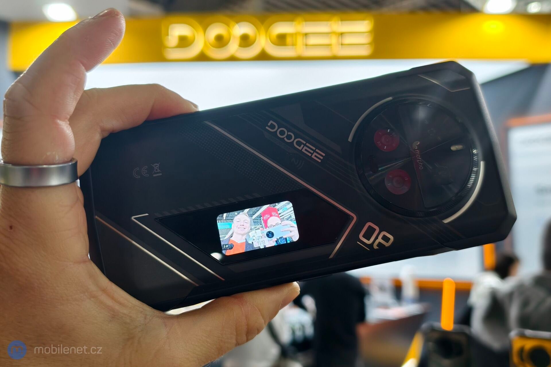 Doogee V40 Pro