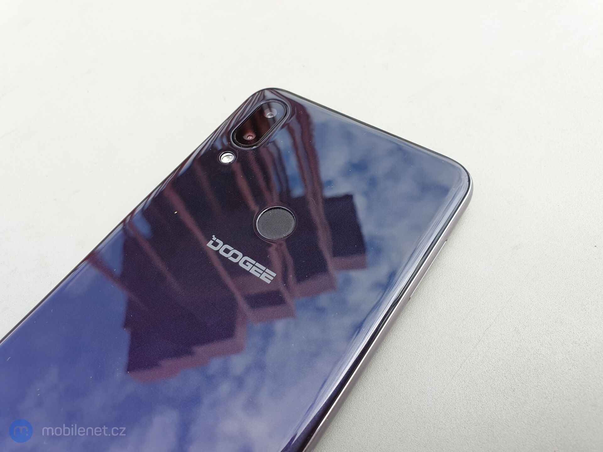 Doogee Y7