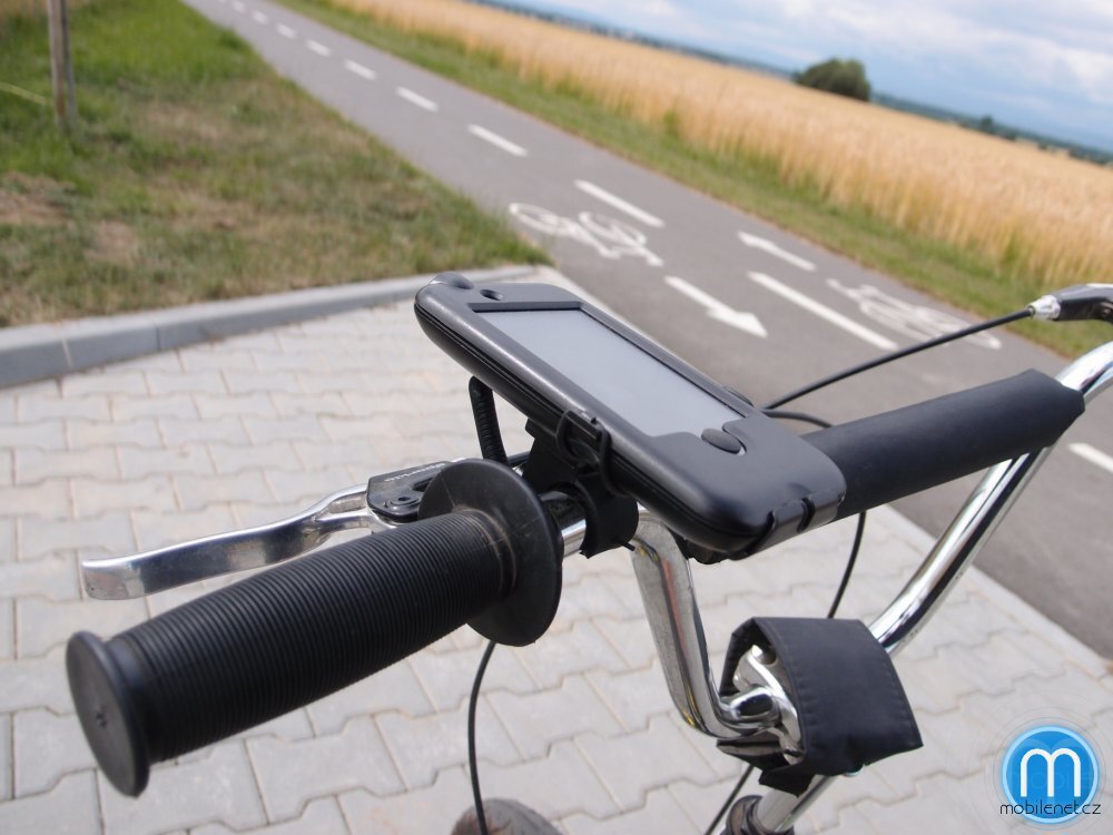 Držák BikeConsole pro iPhone 4