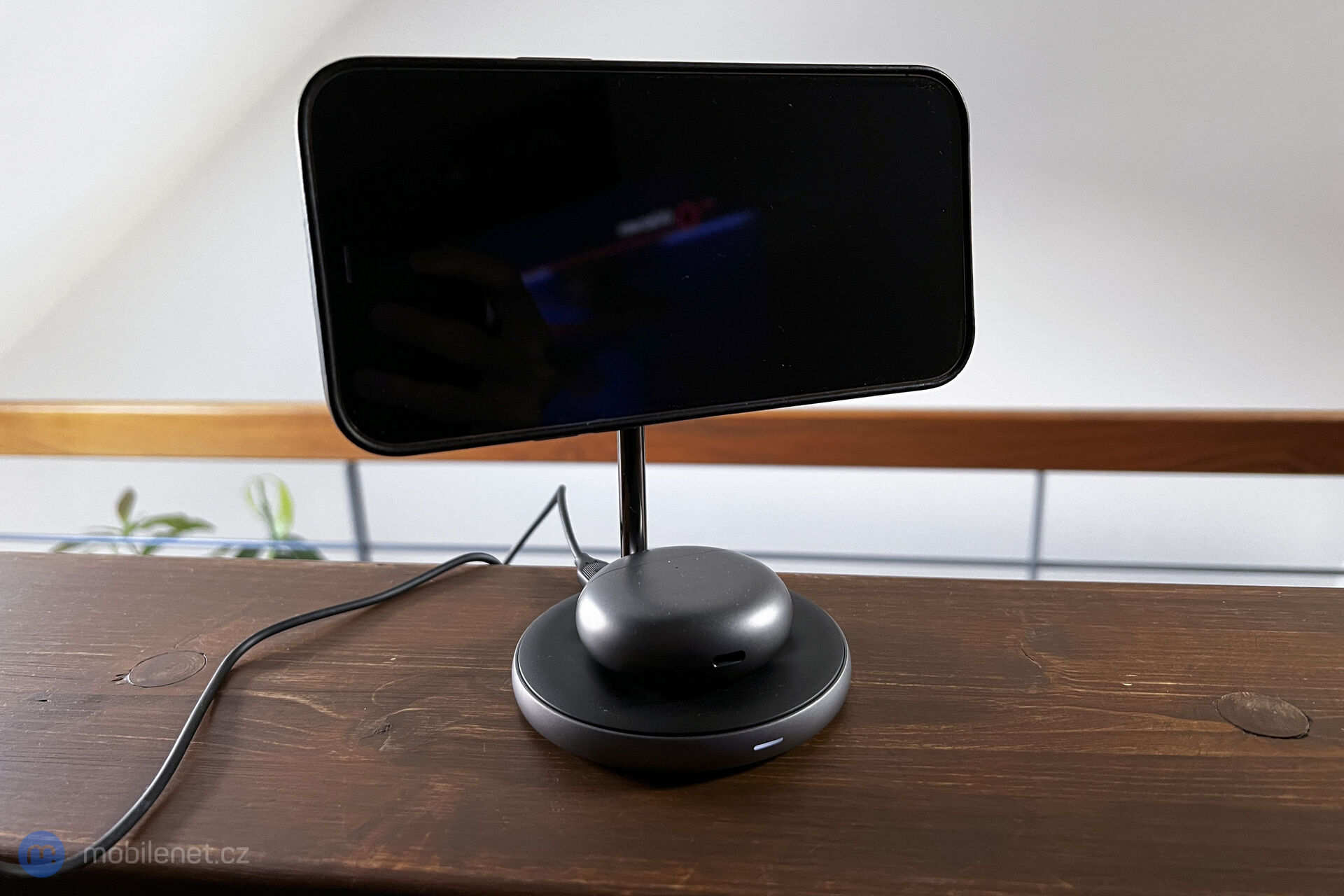 Epico 2IN1 Magnetic Wireless Charger