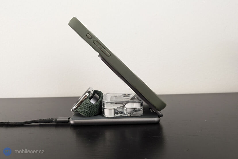 Epico Mag+ Foldable Charging Stand