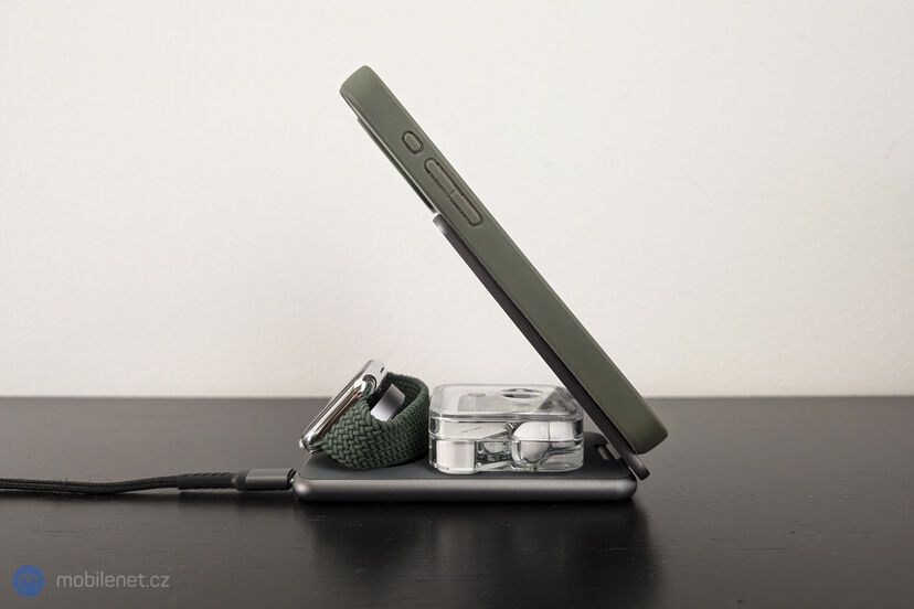 Epico Mag+ Foldable Charging Stand