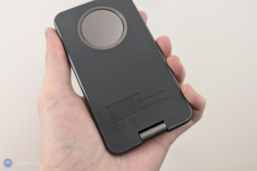 Epico Mag+ Foldable Charging Stand