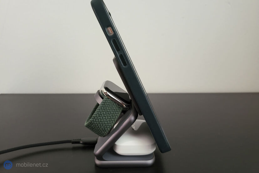 Epico Mag+ Foldable Wireless Charger