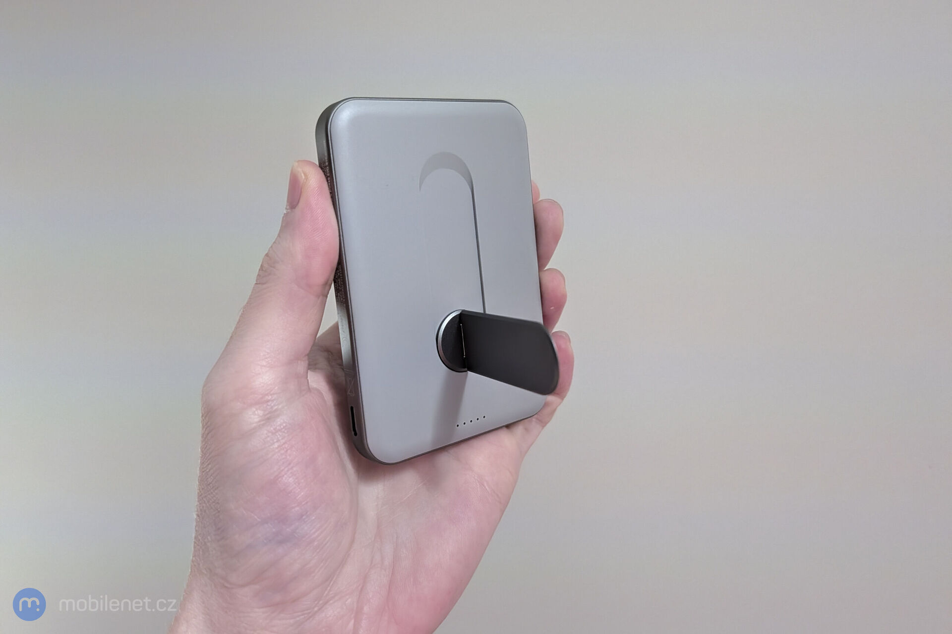 Epico UltraPack Qi2 Stand 5 000 mAh (EM52)