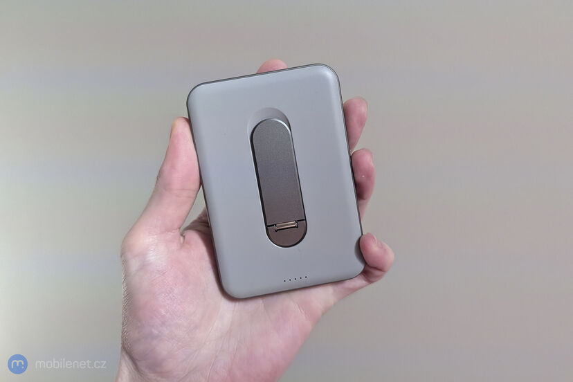 Epico UltraPack Qi2 Stand 5 000 mAh (EM52)