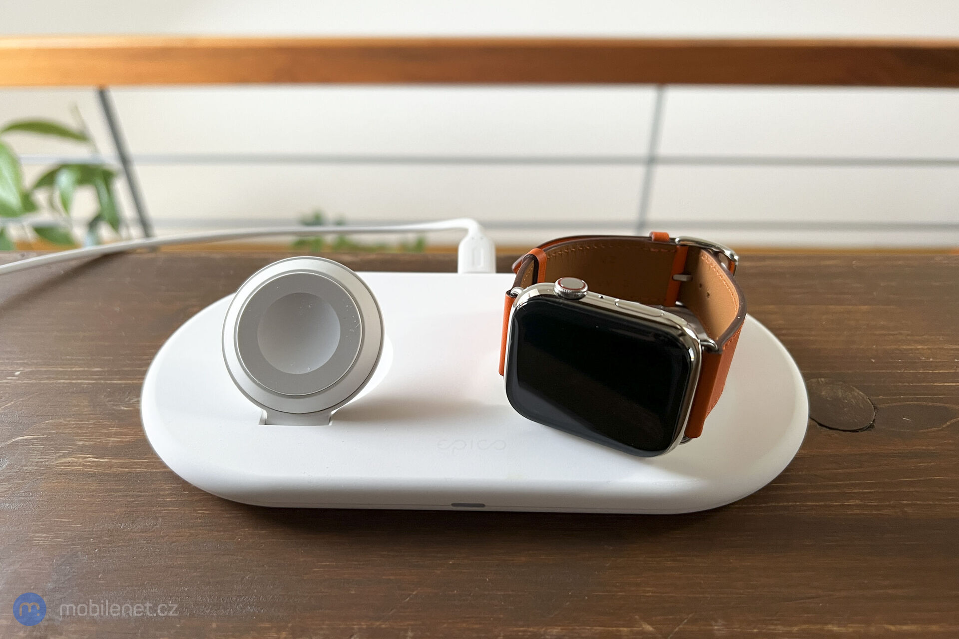 Epico Wireless Charging Base 2IN1